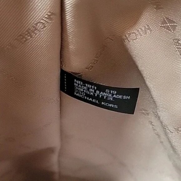 NWOT MICHAEL KORS Camel/Tan Jet Set Medium Tote w/6 pockets - Picture 11 of 11